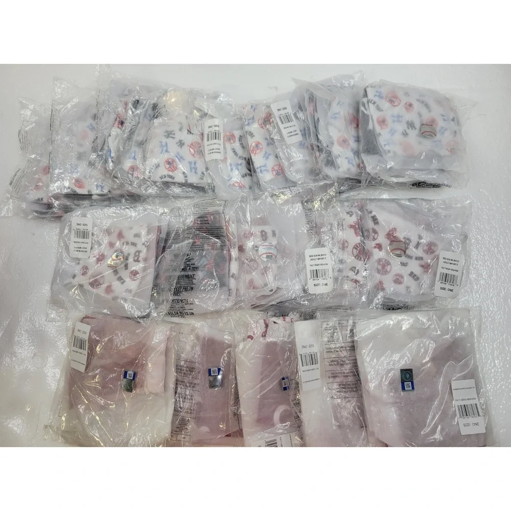 MLB NCAA Team Face Masks 3x20 Lot 60 Total – Yankees Alabama Boston Sports Cover